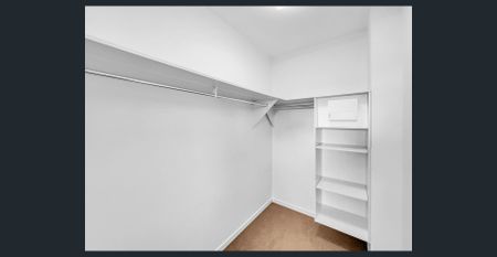 Top-Floor Bliss with Stunning NE Outlook – Perfect for Lifestyle Seekers! - Photo 4