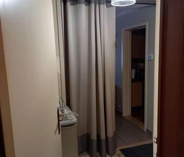Appartement met 2 slaapkamers in centrum Sint-Truiden - Photo 1