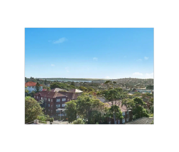 Bright 2-Bedroom Apartment with Balcony and Secure Garage - Photo 6