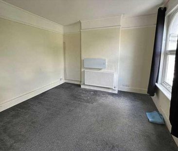 Overcliffe, Flat With Parking, Gravesend, DA11 - Photo 4