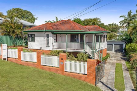 106 Joffre Street, Wynnum QLD 4178 - House For Rent | Domain - Photo 2