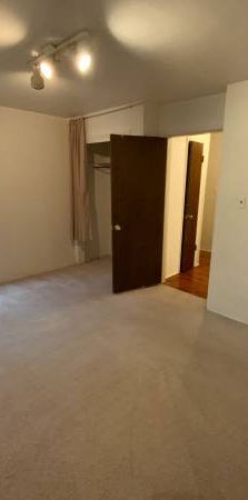 Spacious flat in a Quiet 3-Storey Building. - Photo 1