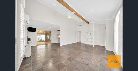 Wonderful family home! - Photo 3