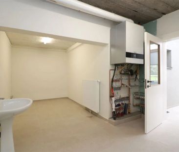 Gerenoveerde woning met 4 slpk, tuin, garage te Averbode - Photo 4