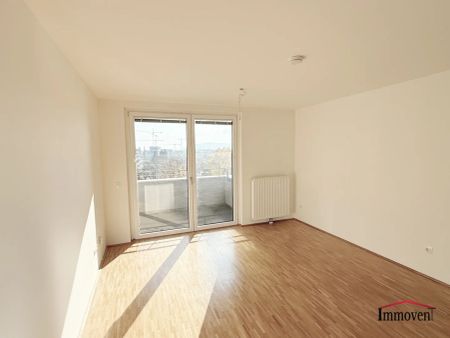 Helle 2-Zimmerwohnung mit Balkon! - Foto 3