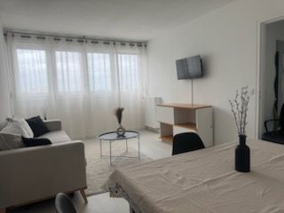 2 pièces - Meublé - 47 m² - 6ème étage - Colocation non autorisée - Photo 4