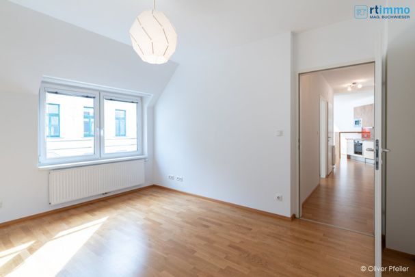 ZWISCHEN NASCHMARKT UND HAUS DES MEERES - HELLE UND FREUNDLICHE 3 ZIMMER-TERRASSENWOHNUNG MIT GARAGENPLATZ - Foto 1