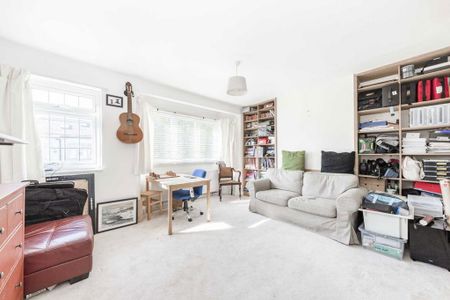 4 bedroom terraced house to rent - Photo 4