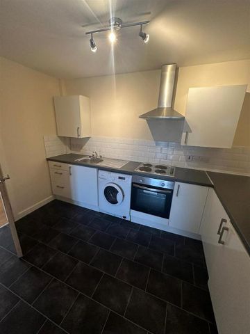 2 bedroom apartment to rent - Photo 5