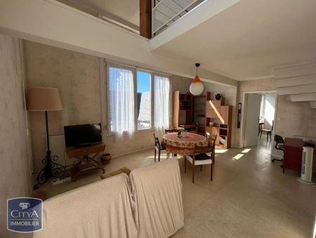 Appartement à louer 4 pièces 91.7m² - Photo 2