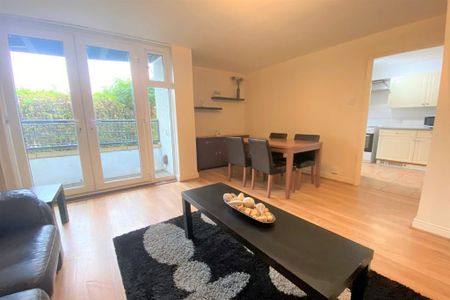 2 bedroom apartment to rent - Photo 3