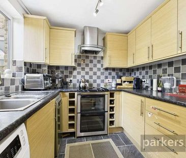 Barrington Close, Witney, Oxfordshire, OX28 - Photo 6