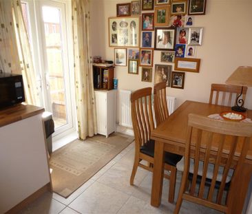 Cranley Crescent - Photo 2
