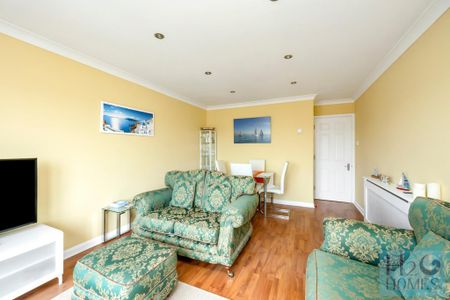 2 bedroom apartment to rent - Photo 3