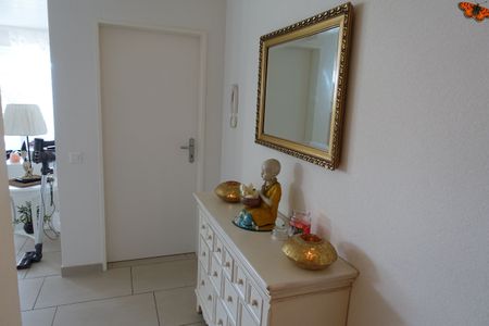 SPACIEUX 2 ½ PIÈCES de 54 m2 au cœur du village ! - Foto 4