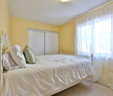 For Lease - 368 Cavanagh Lane, Milton, Ontario - Photo 6