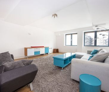 1 bedroom flat to rent - Photo 2