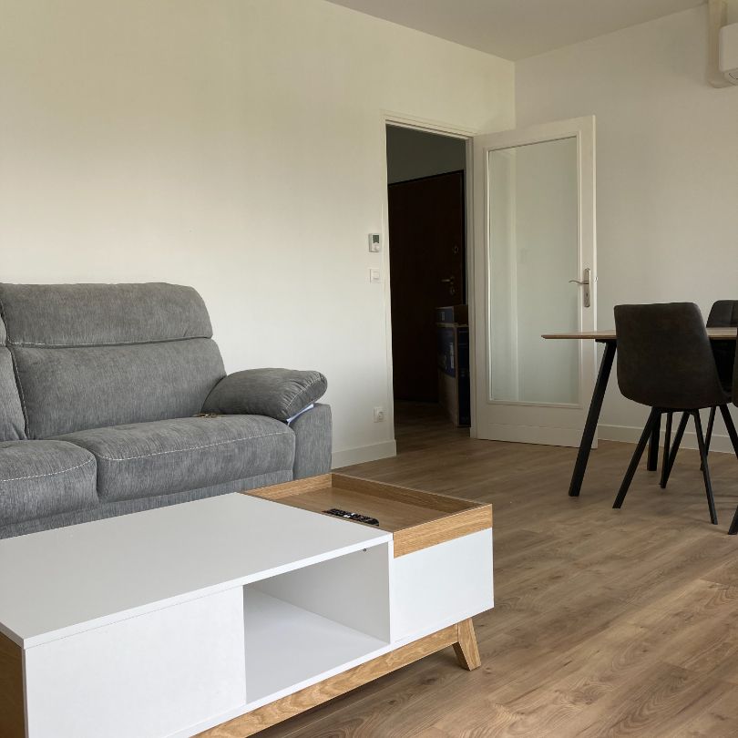 Location Appartement 4 pièces 86m² - Photo 1