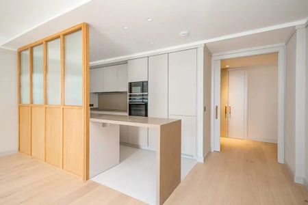 Madrid, Community of Madrid 28010 - Photo 3