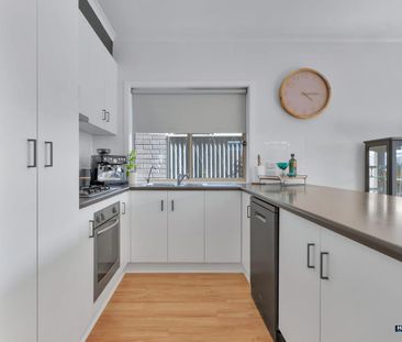 3 Bedroom Home in Prime Location - Photo 6