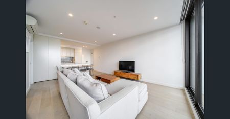 Modern City Living with Style and Comfort - Photo 5