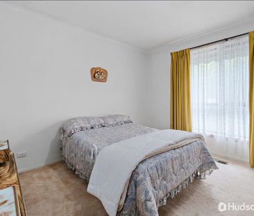 Spacious home. - Photo 6