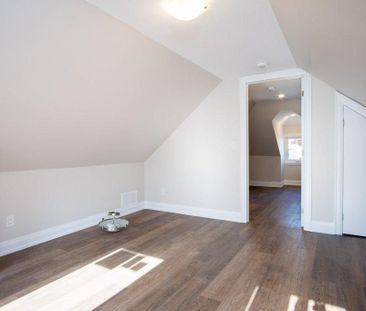 For Lease - 256 Annette Street Unit# Upper, Toronto, Ontario - Photo 1