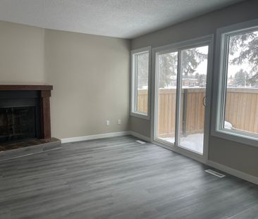 Alberta, 2957 116 Street NW, T6E 5Y7, Edmonton - Photo 4