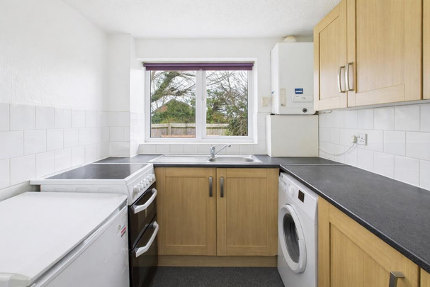 1 bedroom end of terrace house to rent - Photo 1