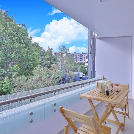 Immaculate Two Bed with Resort Style Living - Photo 5