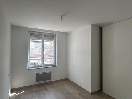 Location Appartement 2 pièces 43m² ALBI 81000 - Photo 2