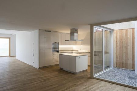 Historischer Charme trifft modernes Wohnen am See - Photo 2