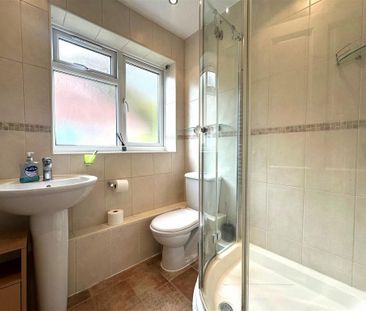 2 bedroom maisonette to rent - Photo 6