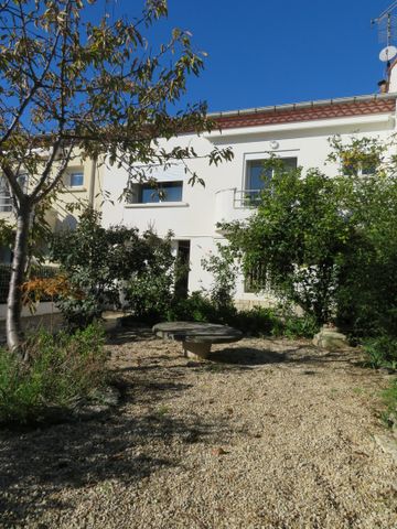 Maison + Garage 940€ H.C , proche rue salomon reinach, Nîmes - Photo 5