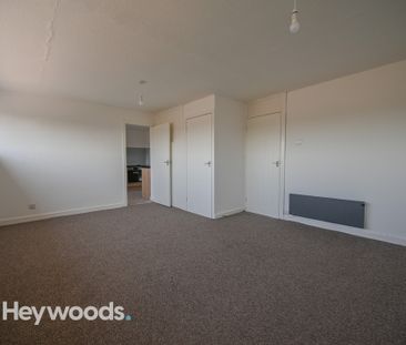 1 bed apartment to rent in 1 Bed, Bridge Court, Stone Road, Stoke-o... - Photo 5