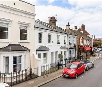 Battersea High Street, SW11 - Photo 5