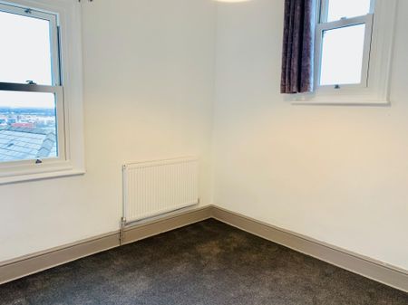 Spring Hill, Lincoln - Photo 3