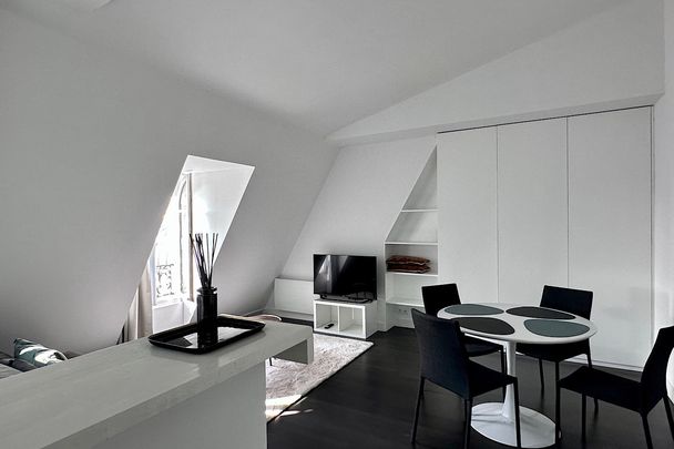 Appartement à louer rue la Boétie, Paris 8ème - Photo 1