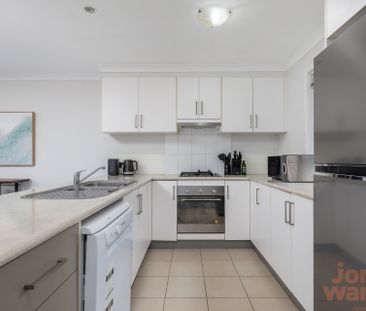 2 Rolls Street, Franklin ACT 2913 - House For Rent | Domain - Photo 2