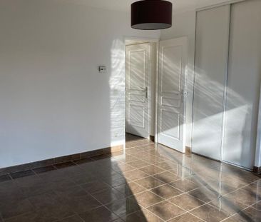 Location Appartement 2 pièces 48m² VALENCE 26000 - Photo 3