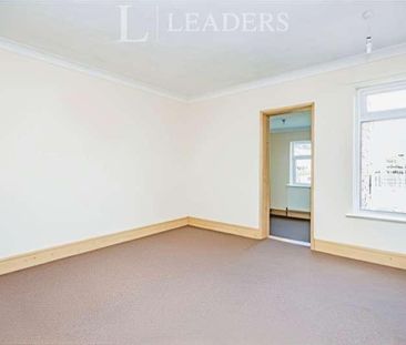 Hall Road, Oulton Broad, NR32 - Photo 4