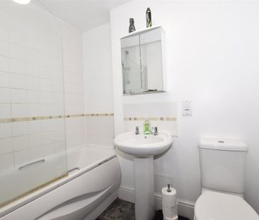 2 bedroom apartment to rent - Photo 6