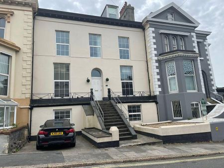 12 bedroom house share to rent - Photo 5
