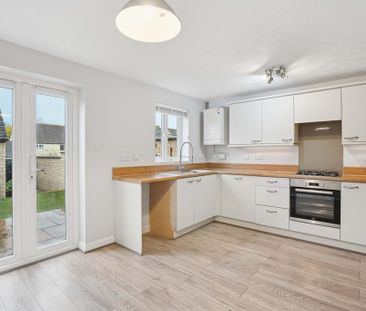 3 bedroom terraced house to rent - Photo 6