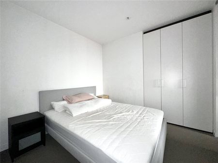 1109/639 Lonsdale Street - Photo 2