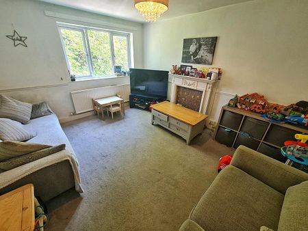 2 bedroom flat to rent - Photo 5