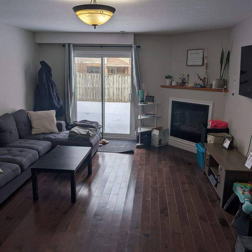 For Lease - 90 PENELOPE Drive, Kitchener, Ontario - Photo 1
