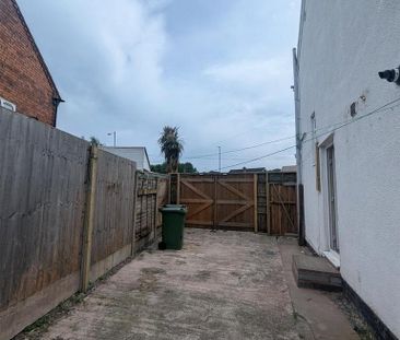 3 bedroom property to rent - Photo 2