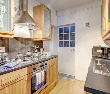 1 bedroom flat to rent - Photo 4