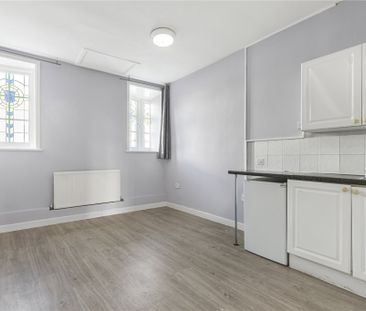 Coldharbour Lane, London, SW9 - Photo 3